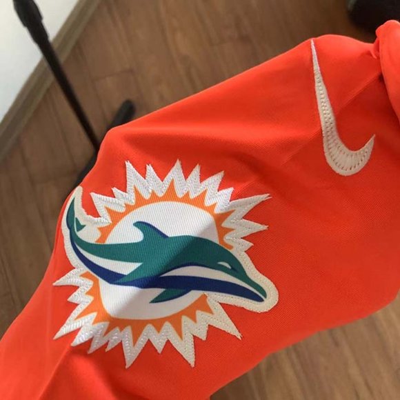 Miami Dolphins #1 Devante Parker Red Rush Legends Jersey - Picture 7 of 10